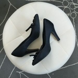 Kenneth cole
